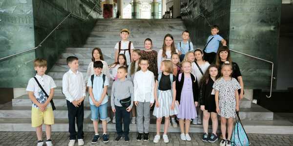 klasy_I_III_w_filharmonii (2).jpg