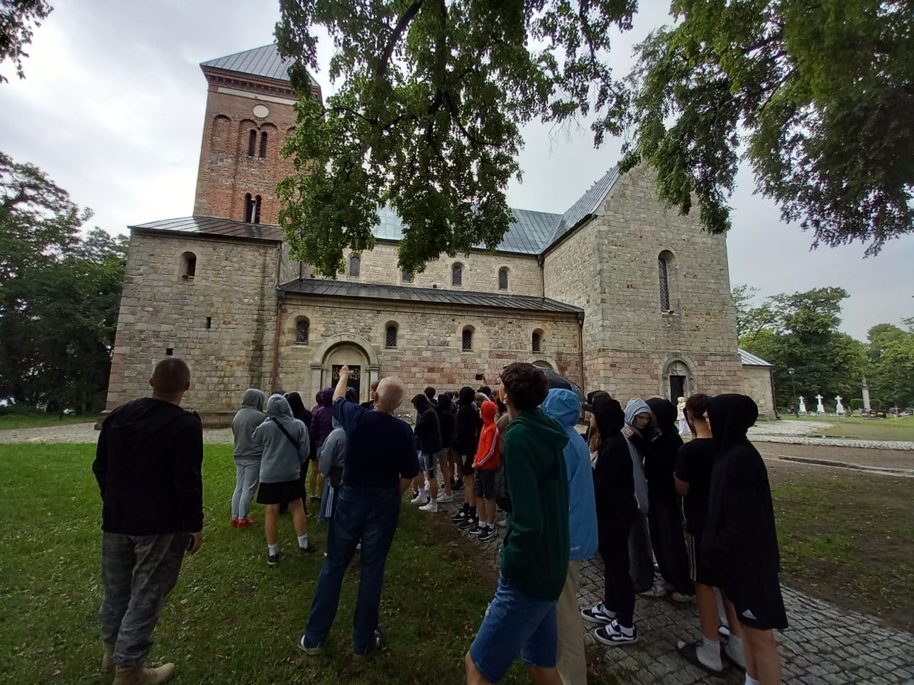 Wycieczka_klas_7-8 (54).jpg