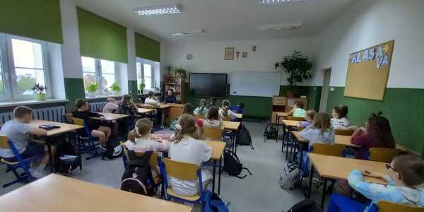cyberzagrozenia_spotkania_z_policja (2).jpg