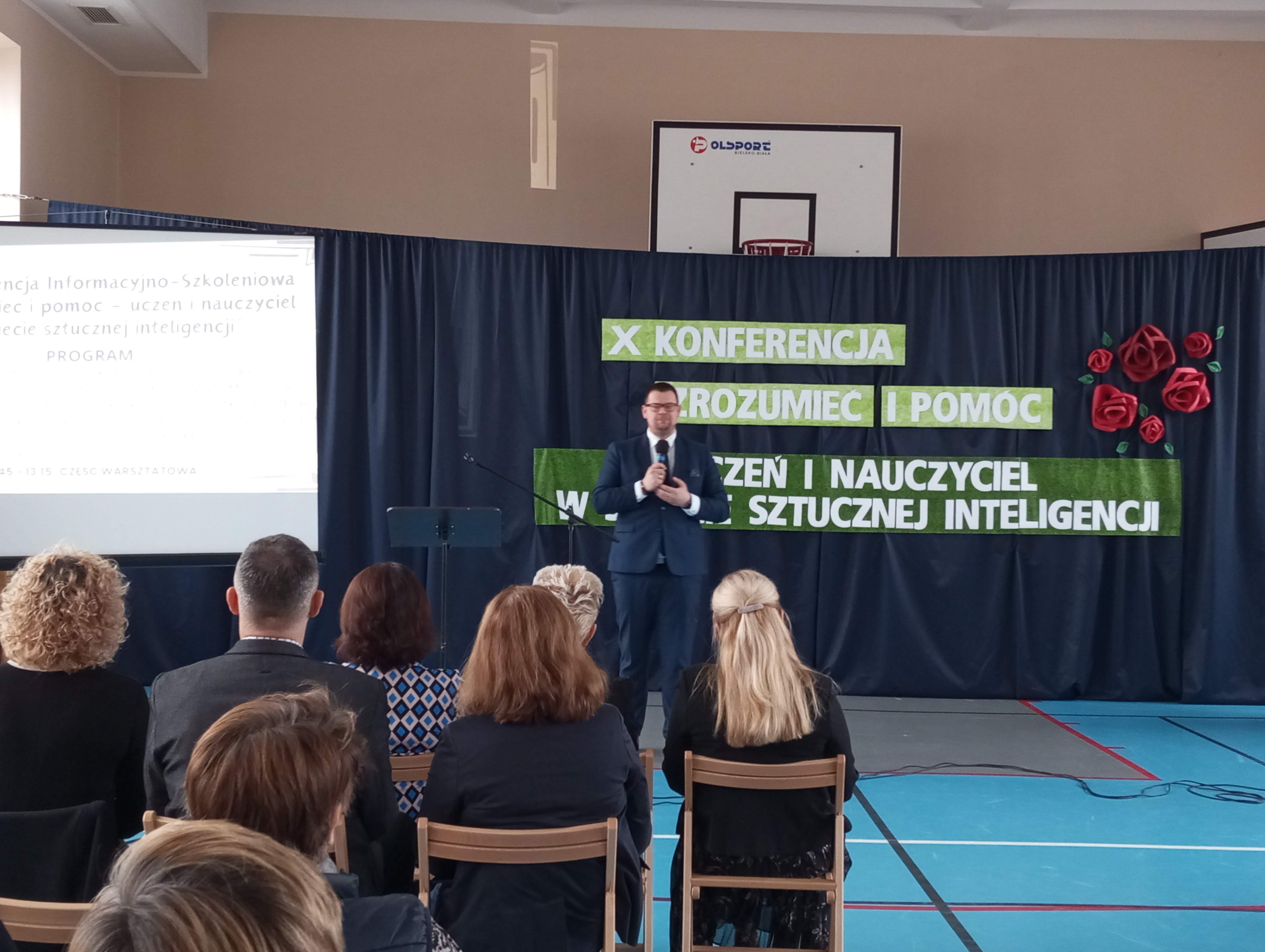 X_konferencja_zrozumiec_i_pomoc (6).jpg