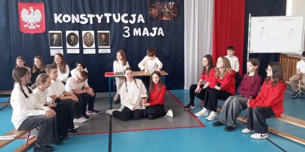 obchody_3_maja_w_sp7 (8).jpg