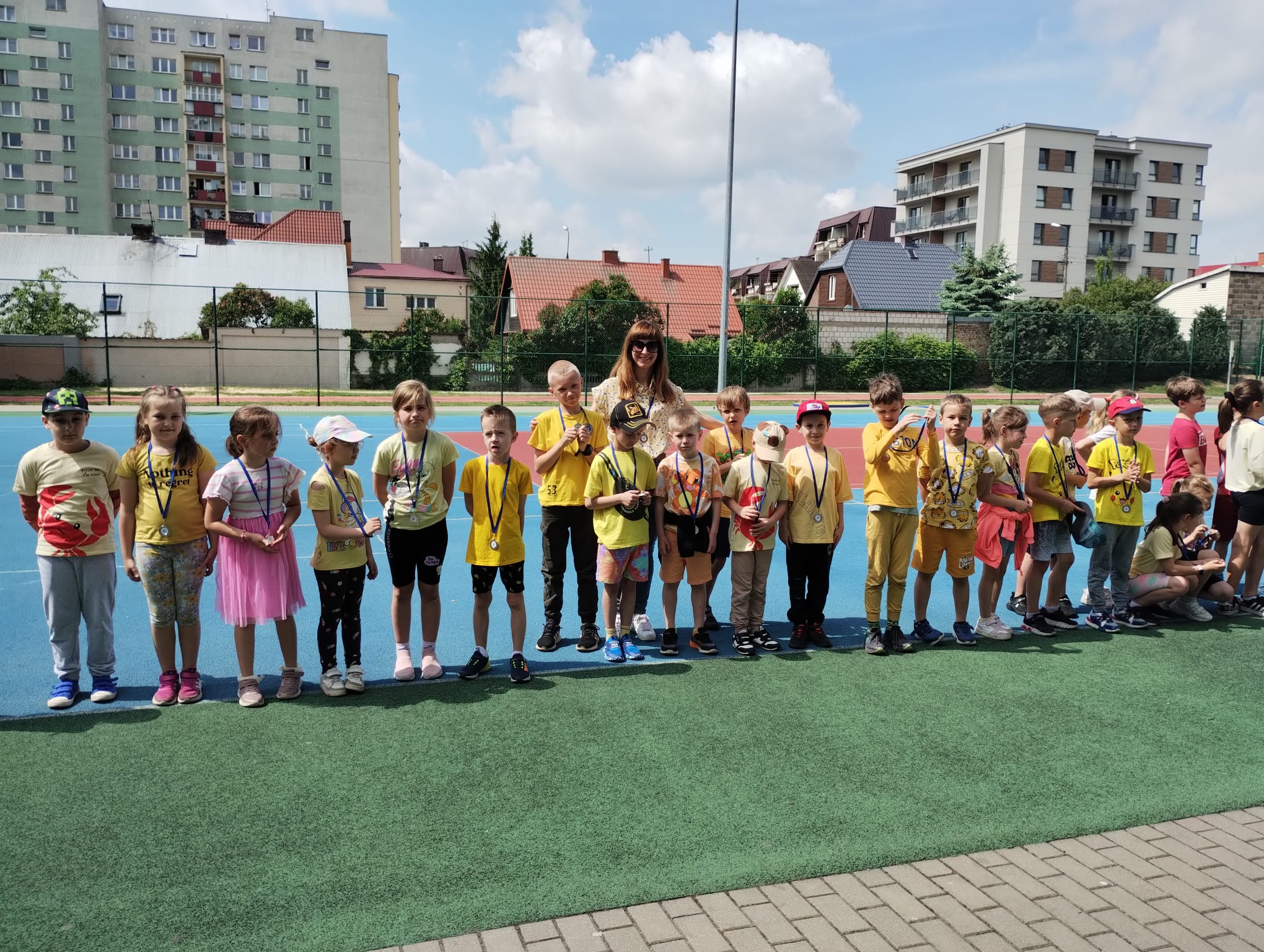 dzien_sportu_w_sp7 (93).jpg