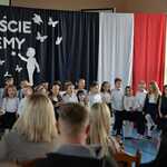 slubowanie__klas_pierwszych (19).jpg