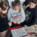 3b_uczniowie_programuja_oboty_6.jpg