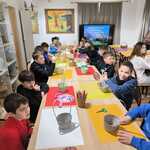 kolorowa_wielkanoc_w_skansenie_uczniowie_klas_3b_odkrywaja_tradycje_podlasia_13.jpg