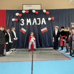 uroczysty_apel_z_okazji_swieta_konstytucji_3_maja_4.jpg