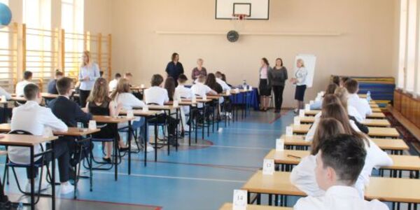 egzamin_osmoklasisty (3).JPG